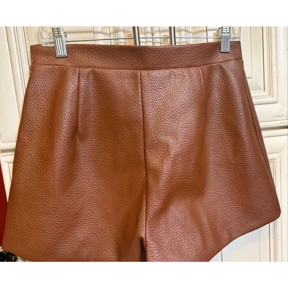 Blithe LA Women's Pebbled Faux Leather Pull-On High-Rise Shorts Brown Size Large